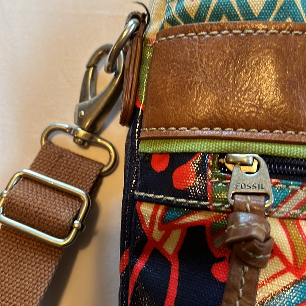 Fossil Key-Per Coated Canvas Messenger/Laptop Bag - image 3